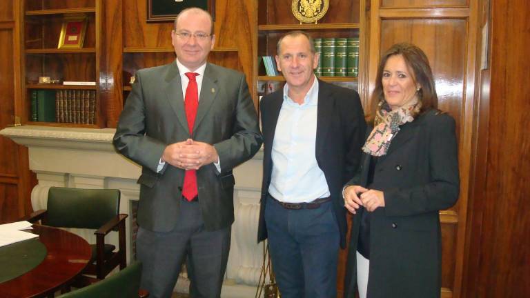 La FJF anuncia la construcción de nuevos vestuarios en el Campo Sebastián Barajas La FJF anuncia la construcción de nuevos vestuarios en el Campo Sebastián Barajas