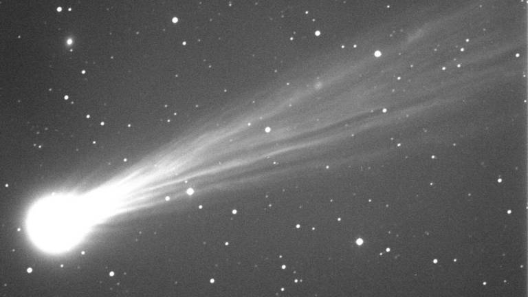 Un asteroide choca contra la atmósfera del “mar de olivos” Un asteroide choca contra la atmósfera del “mar de olivos”