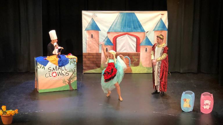 Small Clowns inventa en el Darymelia Small Clowns inventa en el Darymelia
