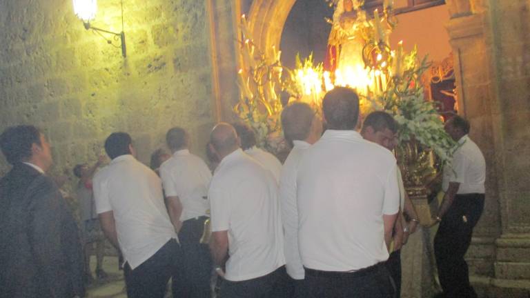 Fervor con la Virgen de las Nieves Fervor con la Virgen de las Nieves