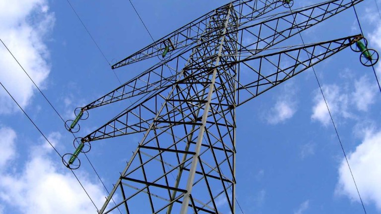 Junta y Diputación aplauden la apuesta por la red eléctrica