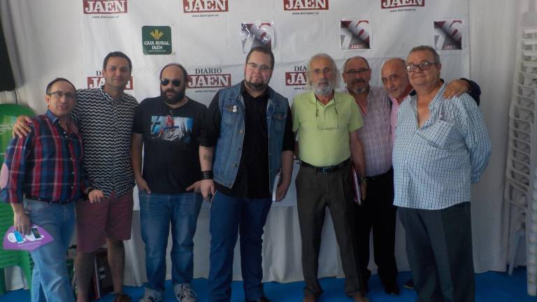 Una jornada de fiesta inolvidable Una jornada de fiesta inolvidable