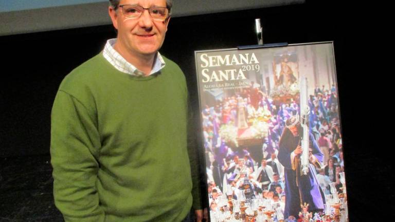 Una imagen panorámica ilustra la Semana Santa