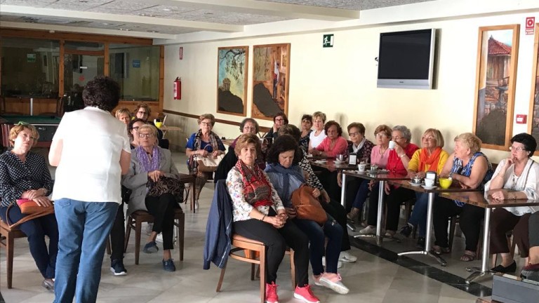 “El Yelmo” de Beas participa en Almería en unos encuentros interprovinciales