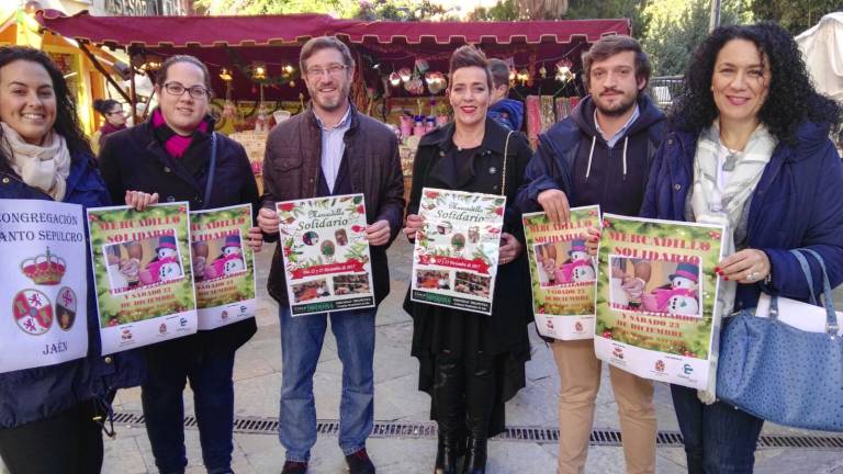 Mercadillo Solidario en el Mercado de Navidad