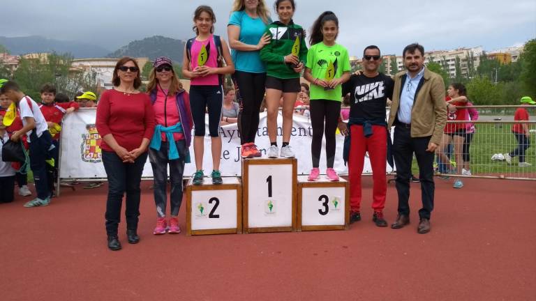 El atletismo llega a las aulas