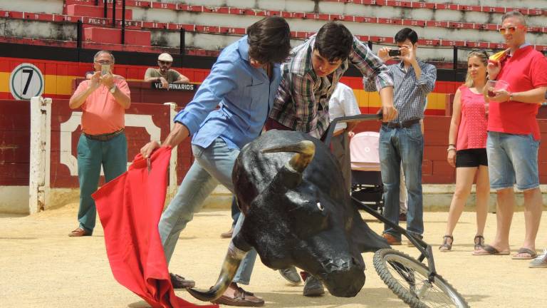 Una “pequeña” gran novillada