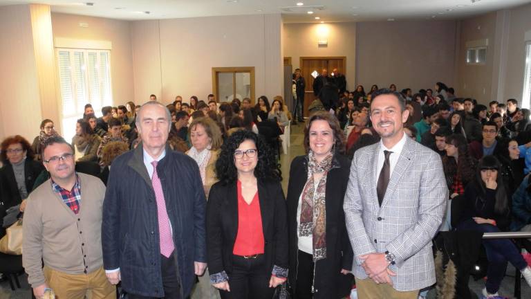 Dos décadas de amor por la lectura en Valdepeñas Dos décadas de amor por la lectura en Valdepeñas