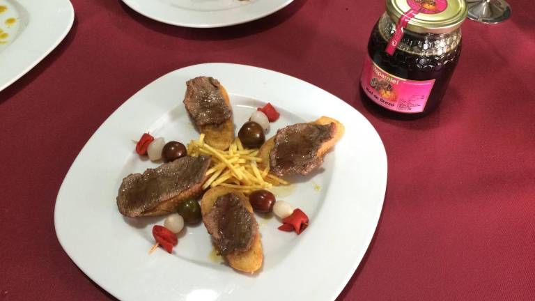 El mejor maridaje entre miel y aceite deleita a comensales El mejor maridaje entre miel y aceite deleita a comensales