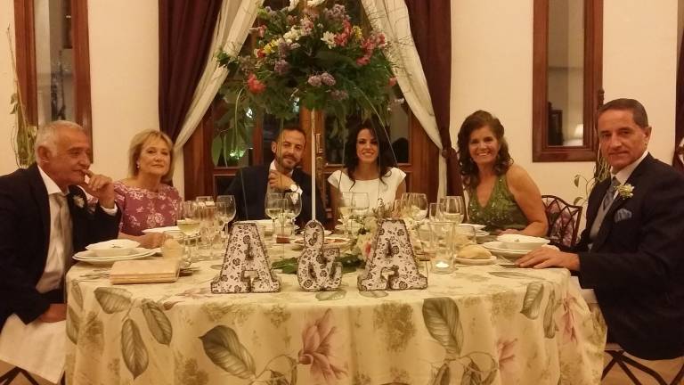 Ana Belén y Ángel contraen matrimonio Ana Belén y Ángel contraen matrimonio