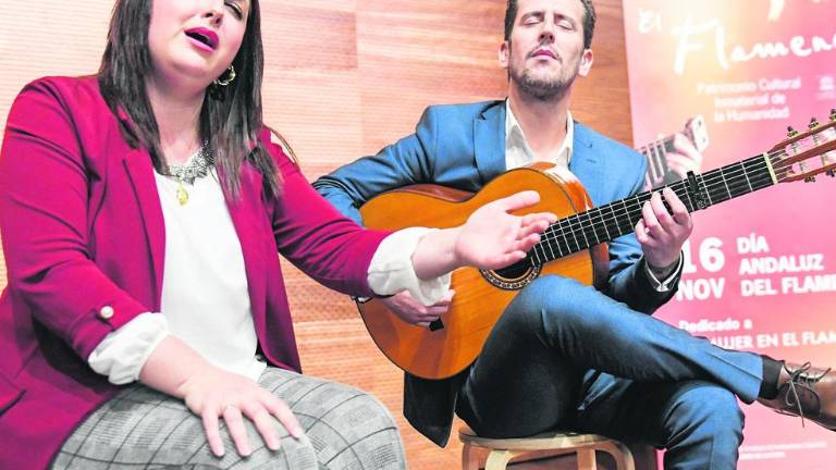 Mujeres unidas por el flamenco