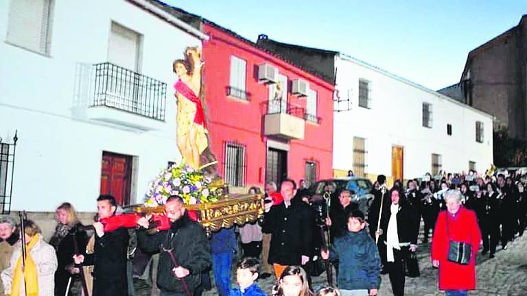 Celebración que lucha por mantenerse en el tiempo Celebración que lucha por mantenerse en el tiempo