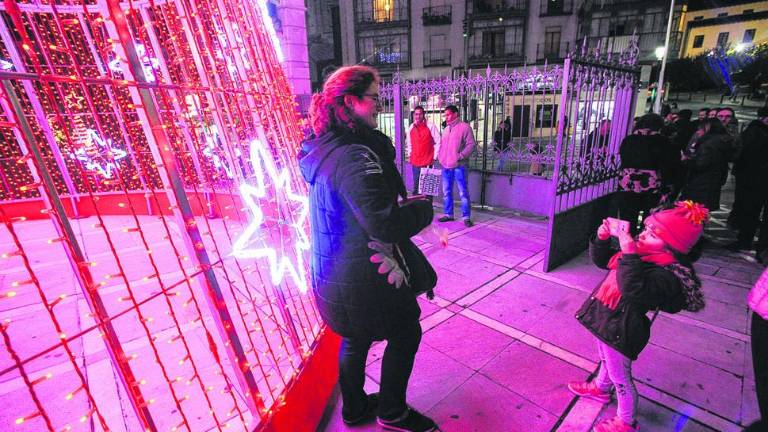 La Diputación enciende la luz de Navidad La Diputación enciende la luz de Navidad