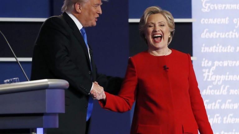 Clinton se impone a Trump en el primer debate, según un sondeo