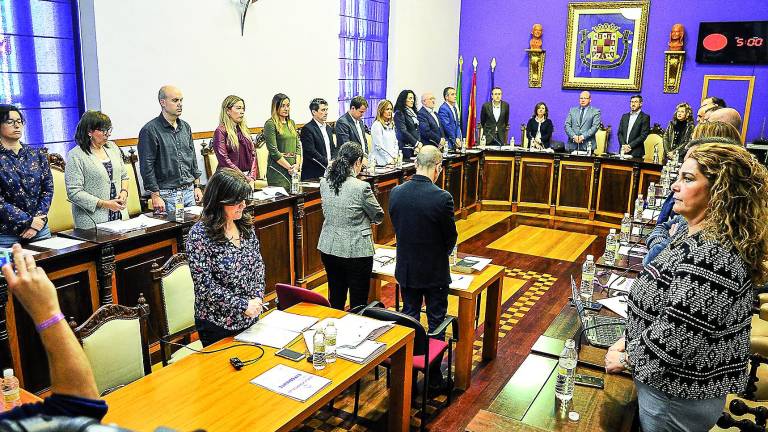 Silencio en memoria de las víctimas de violencia machista Silencio en memoria de las víctimas de violencia machista