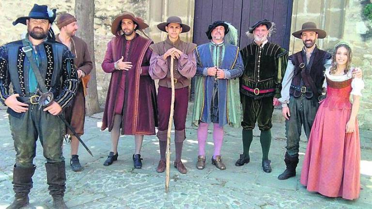 Baeza se viste de cine para recibir a Lope enamorado Baeza se viste de cine para recibir a Lope enamorado