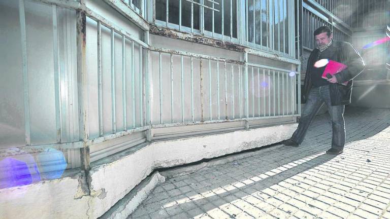 Cientos de currículos para trabajar en las obras de El Valle Cientos de currículos para trabajar en las obras de El Valle