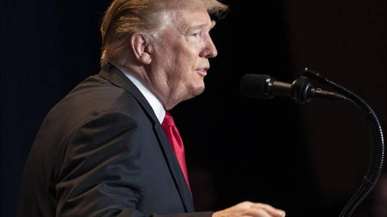Trump eleva el tono contra los demócratas por la migración Trump eleva el tono contra los demócratas por la migración
