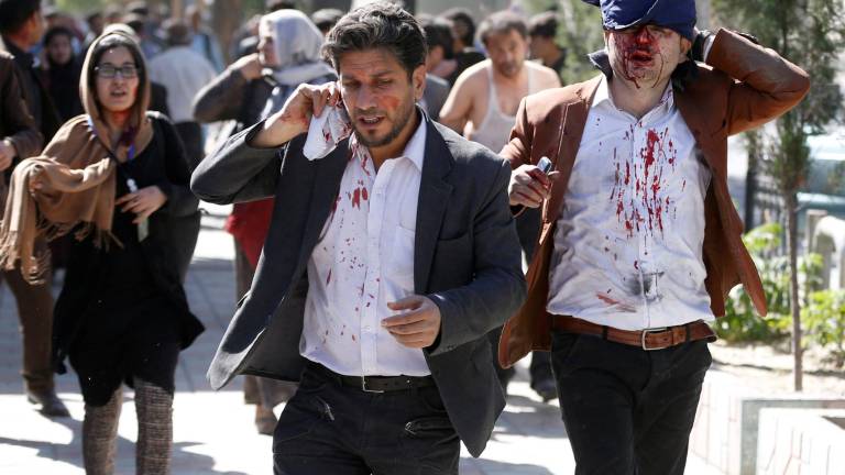 Noventa muertos en un atentado en Kabul Noventa muertos en un atentado en Kabul