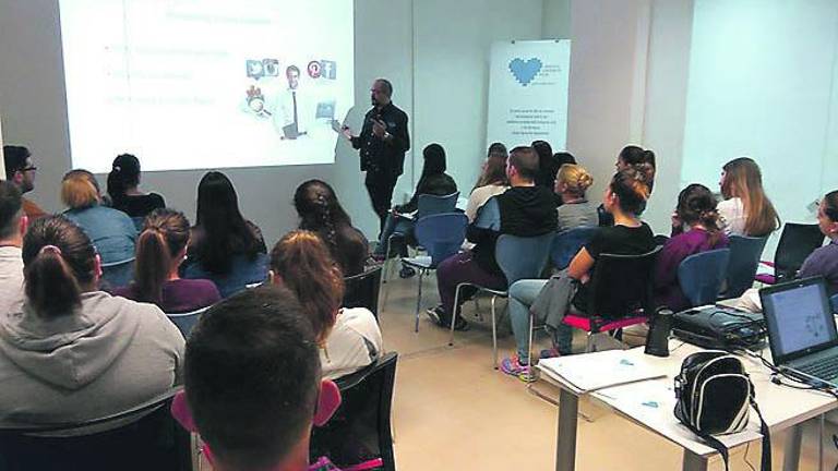 Una iniciativa para el progreso Una iniciativa para el progreso