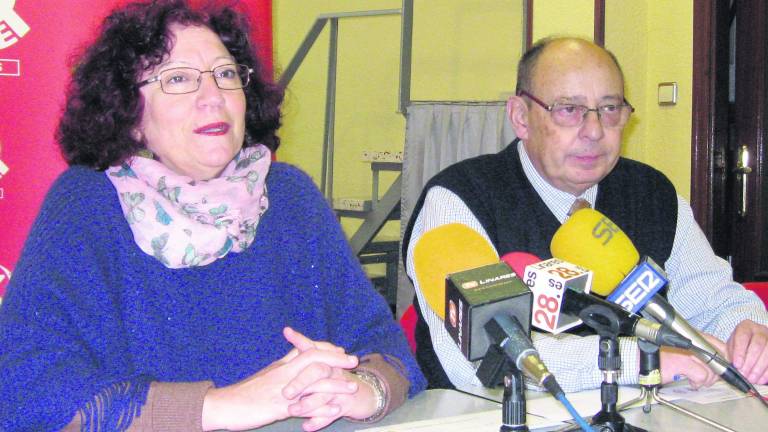 Manuel Luque se hace con el certamen literario del PCA Manuel Luque se hace con el certamen literario del PCA