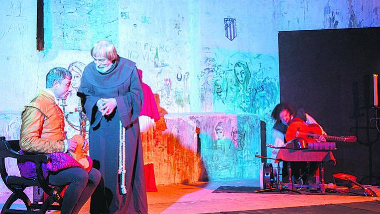 Teatro histórico en San Lorenzo Teatro histórico en San Lorenzo