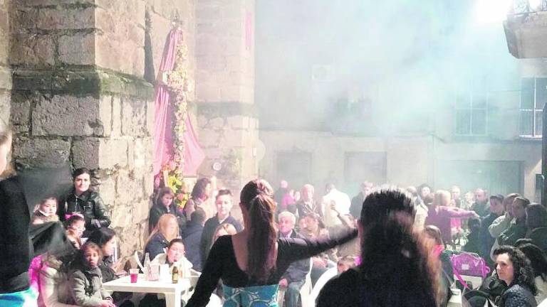 Alcaudete, con las cruces Alcaudete, con las cruces