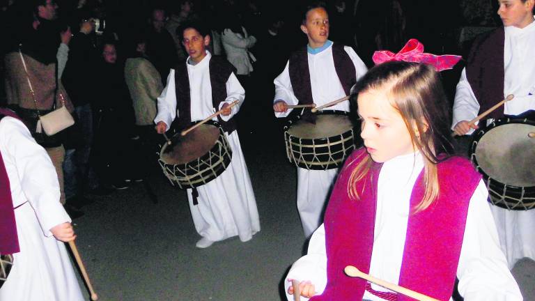 Pasión con estrenos, en una noche llena de intensidad Pasión con estrenos, en una noche llena de intensidad