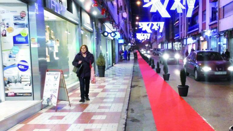 Una alfombra roja en Fernando el Católico Una alfombra roja en Fernando el Católico
