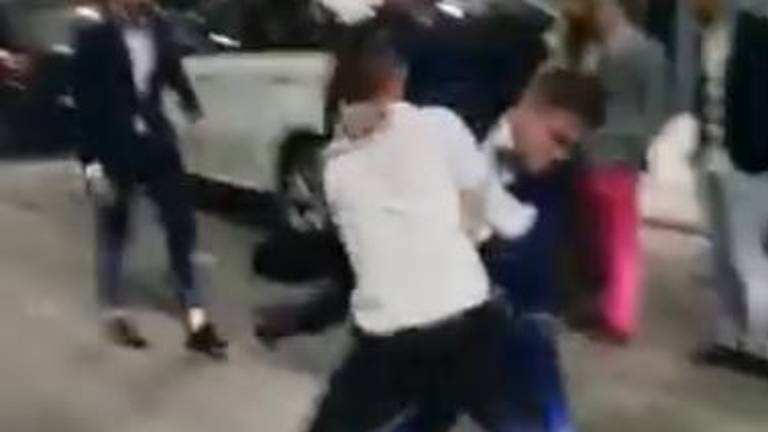 Crece la indignación por la pelea en Sala Kharma Crece la indignación por la pelea en Sala Kharma