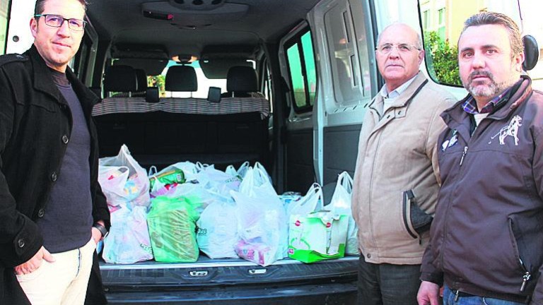 La “Ciudad de los Niños” dona más de quinientos kilos de comida a Cáritas
