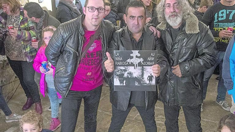 El trío ubetense La Niña Rabiosa presenta su disco en San Lorenzo