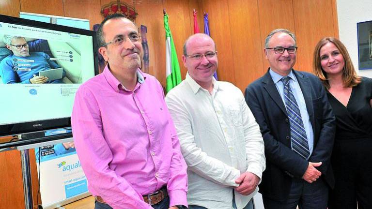 Aqualia quiere facilitar las gestiones a los clientes con una aplicación móvil Aqualia quiere facilitar las gestiones a los clientes con una aplicación móvil