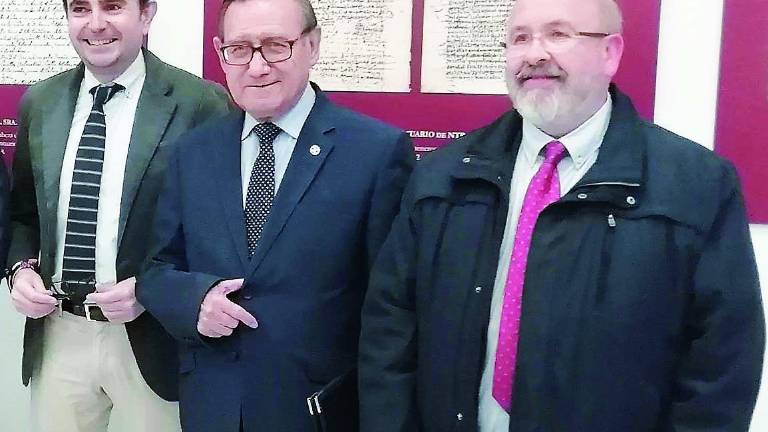 Exposición con “joyas” documentales de la historia de la Virgen de la Cabeza Exposición con “joyas” documentales de la historia de la Virgen de la Cabeza