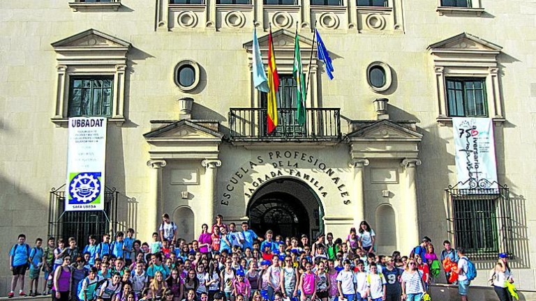 Peregrinación de alumnos de la SAFA hasta La Yedra