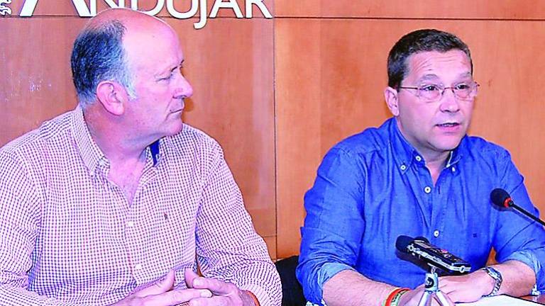 Acuerdo para poner fin a los problemas del río y las inundaciones en la ciudad Acuerdo para poner fin a los problemas del río y las inundaciones en la ciudad