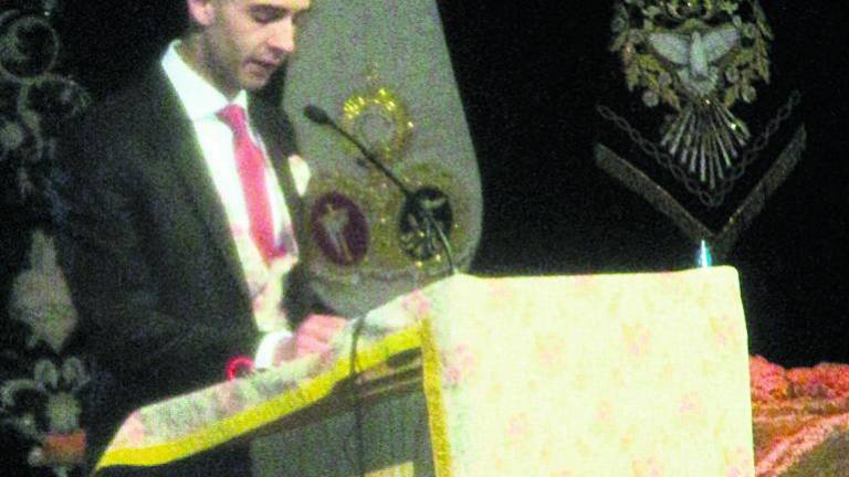 Raúl Israel López sorprende con un rompedor pregón de Semana Santa Raúl Israel López sorprende con un rompedor pregón de Semana Santa