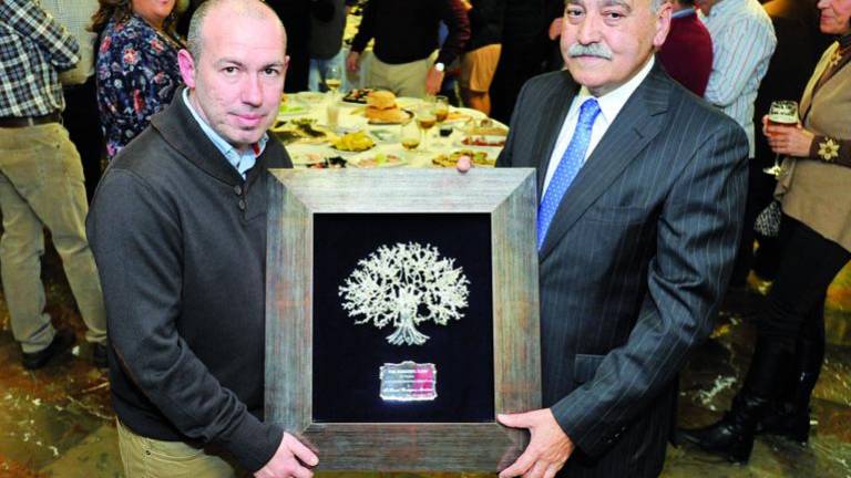 La Peña Madridista Xauen premia a Dani Rodríguez La Peña Madridista Xauen premia a Dani Rodríguez