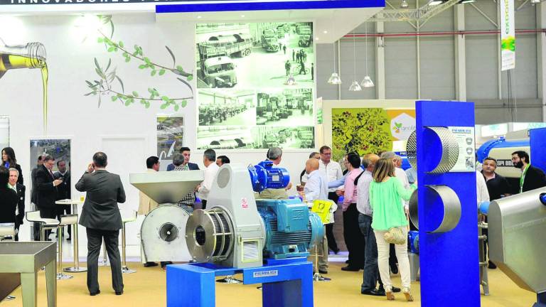 La Feria del Aceite reúne en Jaén al gran universo oleícola La Feria del Aceite reúne en Jaén al gran universo oleícola