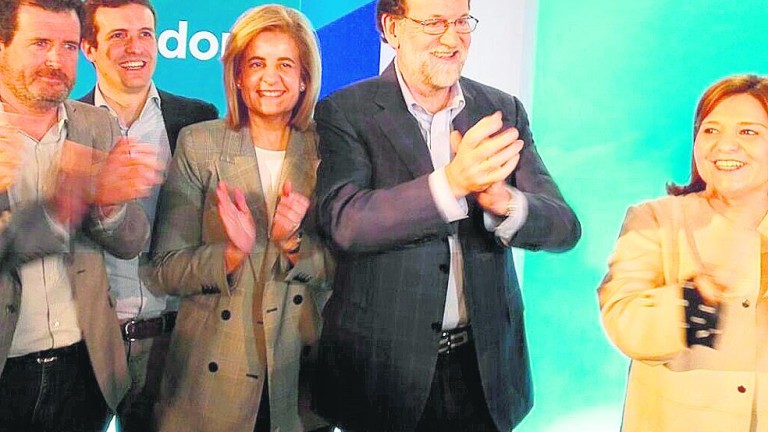 Rajoy define al PP como partido de oportunidades “pese a los pesares”