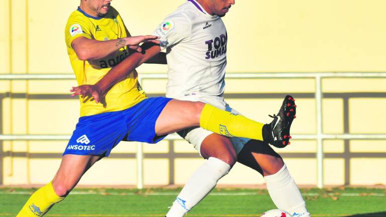 Locura blanca con remontada en Huétor Tájar Locura blanca con remontada en Huétor Tájar