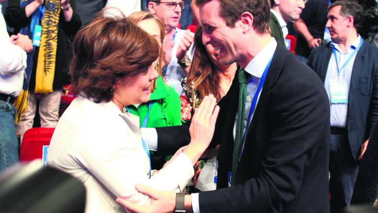 Rajoy: “Me aparto, pero no me voy” Rajoy: “Me aparto, pero no me voy”