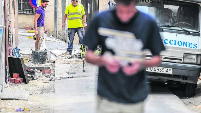 Recomienzan las obras de Sedeño un mes después de su arranque frustrado Recomienzan las obras de Sedeño un mes después de su arranque frustrado