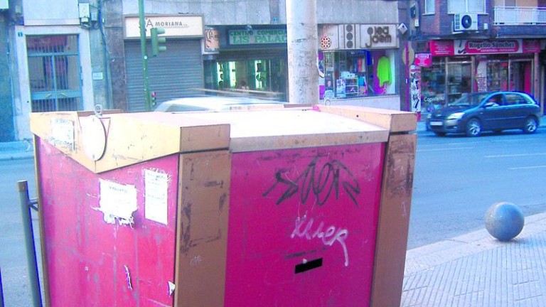 Quejas de comerciantes de la Avenida de Madrid por las ratas
