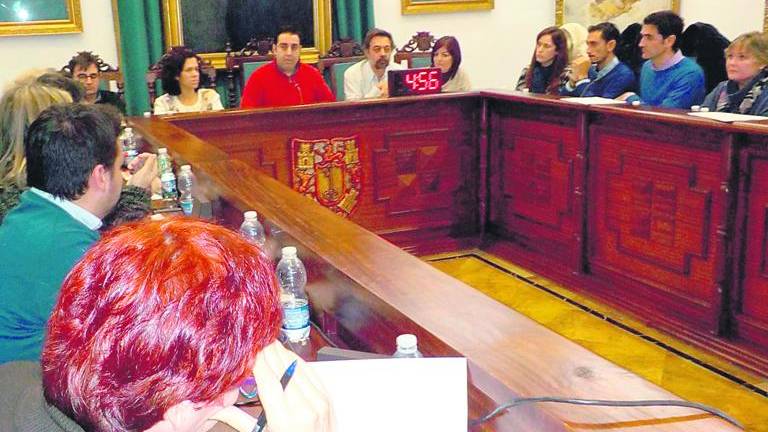 Cinco ediles tienen ingresos superiores a los 40.000 euros Cinco ediles tienen ingresos superiores a los 40.000 euros