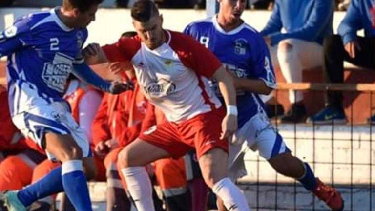 “El Martos CD me ha devuelto la ilusión por jugar al fútbol” “El Martos CD me ha devuelto la ilusión por jugar al fútbol”