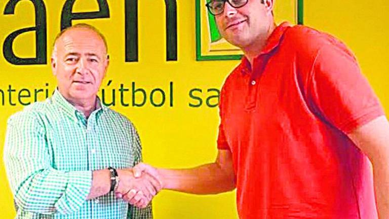 Javier Roca seguirá como coordinador de los conjuntos base del Jaén FS Javier Roca seguirá como coordinador de los conjuntos base del Jaén FS