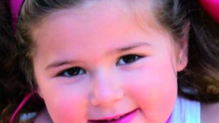 Claudia Delgado Moreno, 5 años Claudia Delgado Moreno, 5 años