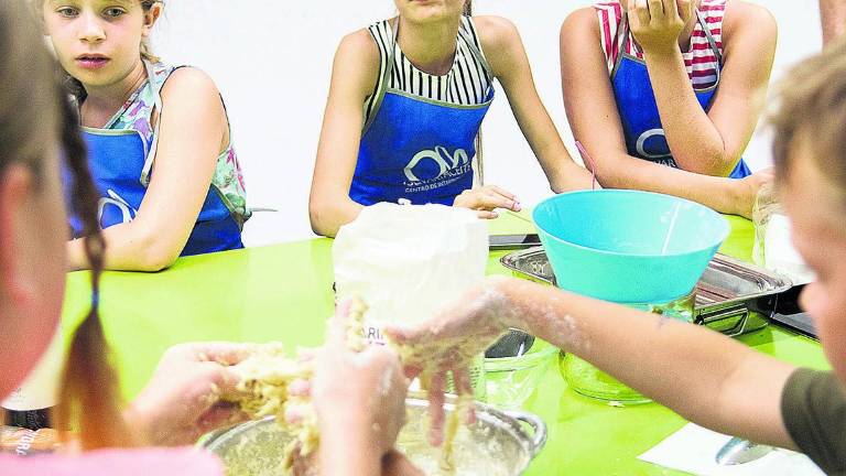 Curso sobre cocina para estudiantes polacos en el centro Olivar y Aceite