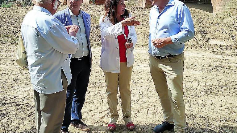 Intervienen para evitar la inundación del casco urbano del municipio Intervienen para evitar la inundación del casco urbano del municipio